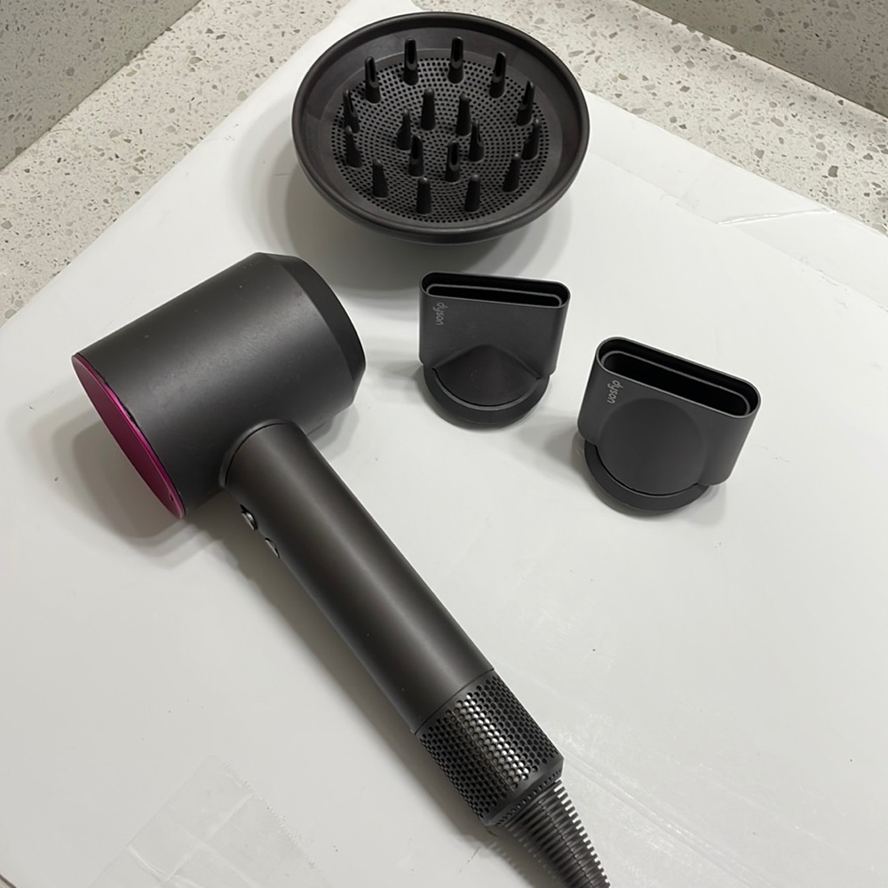 Dyson Supersonic Hair Dryer Pink Gray 3 Attachments